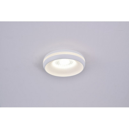 Точечный светильник Genova OML-102809-06 Omnilux