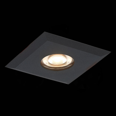 Точечный светильник Quosis ST204.408.01 ST Luce