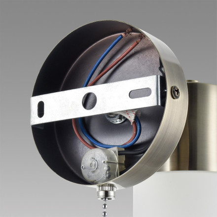 Бра 8100/1W COMFI LN25 бронза/белый металл/стекло Бра Е14 1*40W 220V MAVE