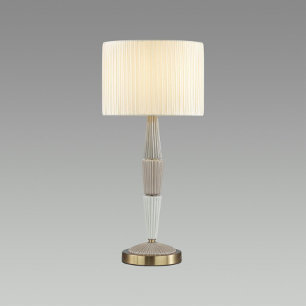 Интерьерная настольная лампа Latte 5403/1T Odeon Light