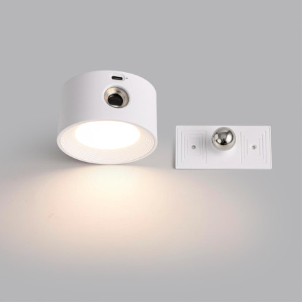 Бра 6539/3WL LEDIO Lumion белый Бра LED 3W 4000K 240Лм 220V YUMA